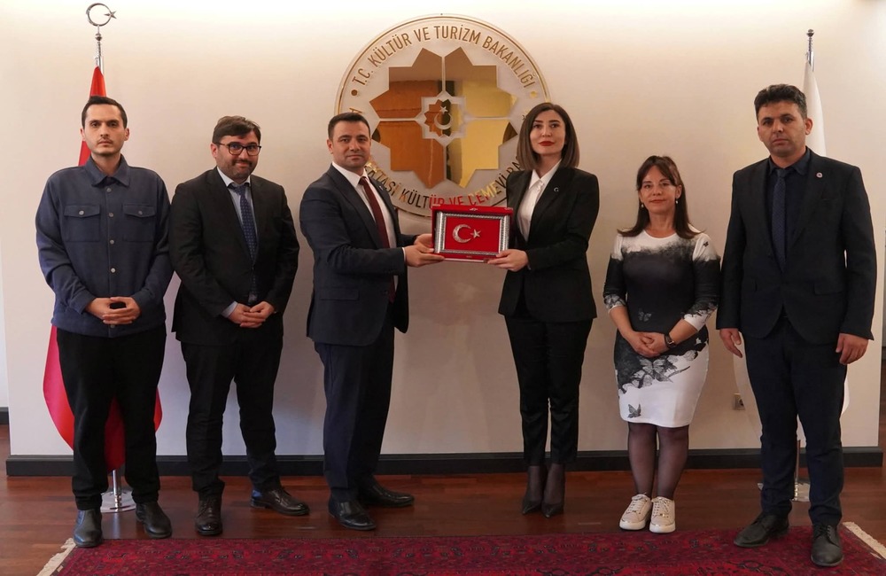 Genel Başkanımız Fikret Özmen ve Yönetim Kurulumuzdan Alevi-Bektaşi Kültür ve Cemevi Başkanlığı’na Ziyaret